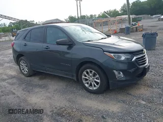 2020 Chevrolet Equinox LS z VIN 2GNAX5EV1L6242235, wystawiony jako IAAI lot #42279190 z przebiegiem 100 310 mil mil oraz . Historia ofert i sprzedaży dostępna na DreamBid. Obrazek 1.