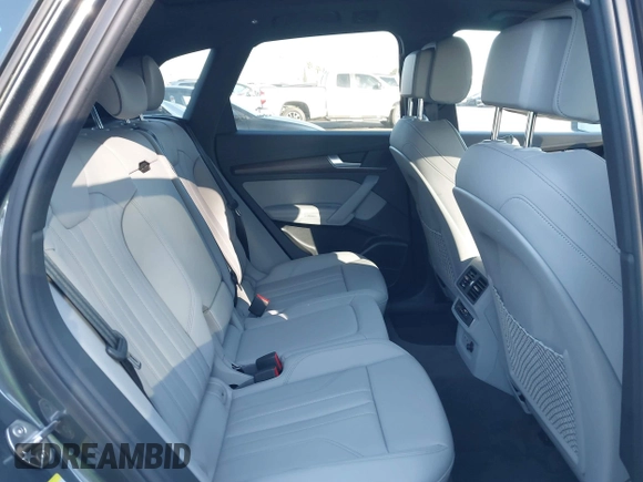 2024 Audi Q5 S line Premium Plus с VIN WA1E2AFY3R2095166, выставлен на аукционе IAAI как лот 41652110 с пробегом 531 миль миль и . История ставок и продаж доступна на DreamBid. Изображение 8.