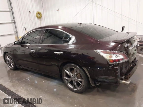 2014 Nissan Maxima SV z VIN 1N4AA5AP5EC910605, wystawiony jako IAAI lot #42082685 z przebiegiem 83 628 mil mil oraz . Historia ofert i sprzedaży dostępna na DreamBid. Obrazek 15.