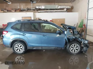 2020 Subaru Forester Premium with VIN JF2SKAJC0LH553434, listed as a IAAI auction lot 41454507 with 1 mi miles. Bid and sale history available at carsss.com. Image 13.