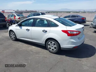 2012 Ford Focus S with VIN 1FAHP3E2XCL318419, listed as a IAAI auction lot 41981384 with 110,618 mi miles and . Bid and sale history available at DreamBid. Image 3.