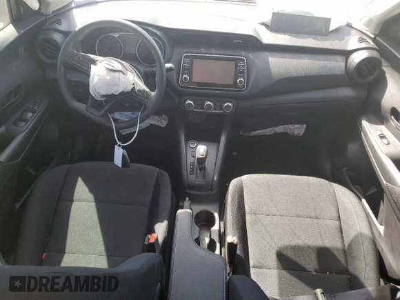 2024 Nissan Kicks S with VIN 3N1CP5BVXRL552798, listed as a Copart auction lot 48476195 with Not Provided miles and Salvage Title. Bid and sale history available at DreamBid. Image 8.
