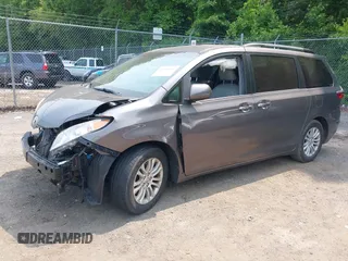 2015 Toyota Sienna XLE with VIN 5TDYK3DC6FS553695, listed as a IAAI auction lot 42418507 with 137,677 mi miles and . Bid and sale history available at DreamBid. Image 17.