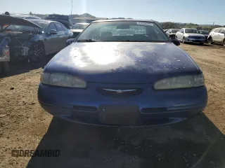 1997 Ford Thunderbird LX with VIN 1FALP6247VH129234, listed as a Copart auction lot 47096335 with 101,461 mi miles and Clean Title. Bid and sale history available at DreamBid. Image 5.