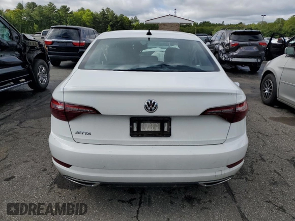 2021 Volkswagen Jetta S z VIN 3VWC57BU2MM043259, wystawiony jako Copart lot #57821305 z przebiegiem Nie podano mil oraz Szkoda całkowita • Salvage title. Historia ofert i sprzedaży dostępna na DreamBid. Obrazek 6.