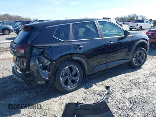 2025 Nissan Rogue SV with VIN 5N1BT3BA9SC672434, listed as a IAAI auction lot 41465650 with 2,438 mi miles. Bid and sale history available at carsss.com. Image 4.