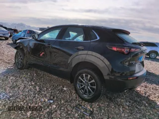 2020 Mazda CX-30 with VIN 3MVDMBBLXLM117867, listed as a Copart auction lot 46646295 with 31,383 mi miles and Salvage Title. Bid and sale history available at DreamBid. Image 2.