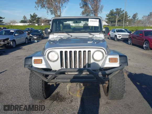 2005 Jeep Wrangler X with VIN 1J4FA39S55P348432, listed as a IAAI auction lot 41868451 with 166,876 mi miles. Bid and sale history available at carsss.com. Image 12.