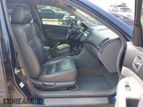 2006 Honda Accord EX-L с VIN 1HGCM56816A016403, выставлен на аукционе IAAI как лот 42380667 с пробегом 243 674 миль миль и . История ставок и продаж доступна на DreamBid. Изображение 5.