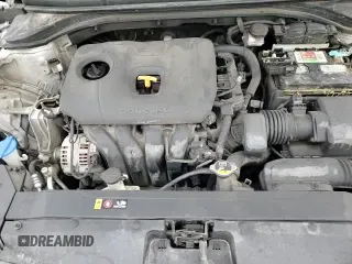 2020 Hyundai Elantra SEL с VIN 5NPD84LF6LH555480, выставлен на аукционе Copart как лот 86544975 с пробегом 112 684 миль миль и Чистый • Clean title. История ставок и продаж доступна на DreamBid. Изображение 13.