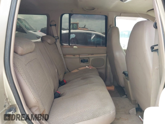 2000 Ford Explorer XLS z VIN 1FMZU62X2YZC51064, wystawiony jako IAAI lot #42562123 z przebiegiem 188 785 mil mil oraz . Historia ofert i sprzedaży dostępna na DreamBid. Obrazek 8.