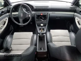 2000 Audi S4 z VIN WAUDD68D5YA126521, wystawiony jako Copart lot #53467815 z przebiegiem 138 629 mil mil oraz Szkoda całkowita • Salvage title. Historia ofert i sprzedaży dostępna na DreamBid. Obrazek 8.