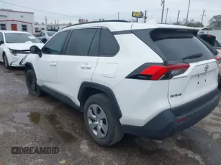 2021 Toyota RAV4 LE with VIN 2T3H1RFV8MC154028, listed as a IAAI auction lot 38763856 with 1 mi miles. Bid and sale history available at carsss.com. Image 3.