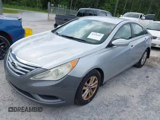 2014 Hyundai Sonata GLS with VIN 5NPEB4ACXEH859896, listed as a IAAI auction lot 42131282 with 174,700 mi miles and . Bid and sale history available at carsss.com. Image 2.