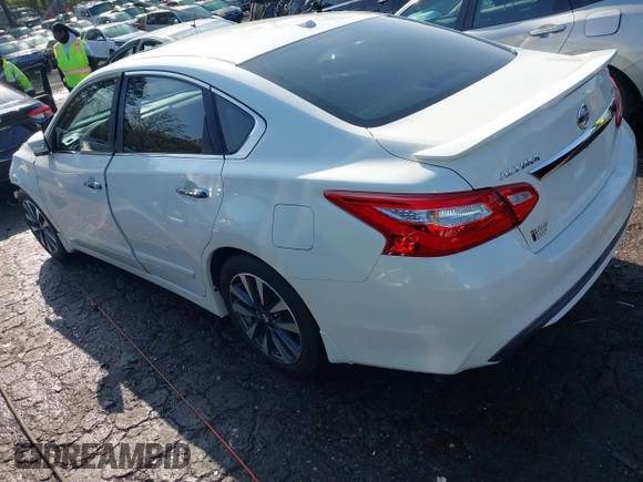 2016 Nissan Altima S z VIN 1N4AL3APXGC202447, wystawiony jako IAAI lot #41923452 z przebiegiem 167 800 mil mil oraz . Historia ofert i sprzedaży dostępna na DreamBid. Obrazek 3.