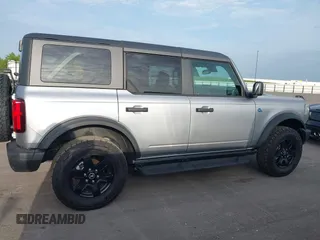 2024 Ford Bronco Black Diamond with VIN 1FMDE1BH5RLB38488, listed as a IAAI auction lot 42650965 with 944 mi miles and . Bid and sale history available at DreamBid. Image 13.