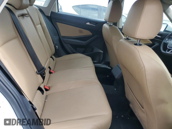 2019 Volkswagen Jetta SEL z VIN 3VWE57BU6KM081373, wystawiony jako Copart lot #54739325 z przebiegiem 65 381 mil mil oraz Czysty tytuł • Clean title. Historia ofert i sprzedaży dostępna na DreamBid. Obrazek 10.