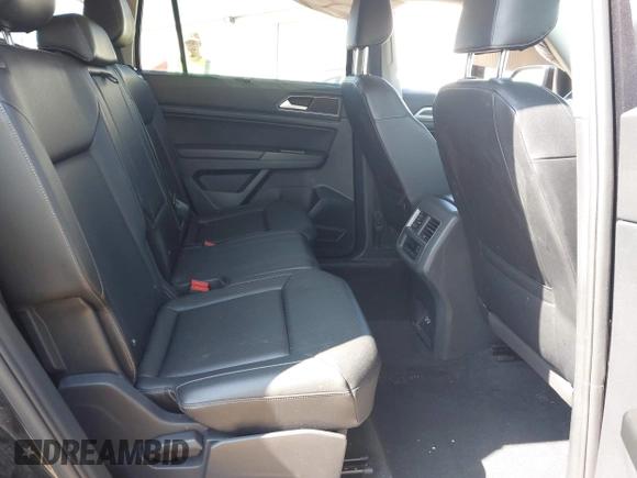 2019 Volkswagen Atlas SEL R-Line z VIN 1V2RR2CA0KC579035, wystawiony jako IAAI lot #42205407 z przebiegiem 66 188 mil mil oraz . Historia ofert i sprzedaży dostępna na DreamBid. Obrazek 8.