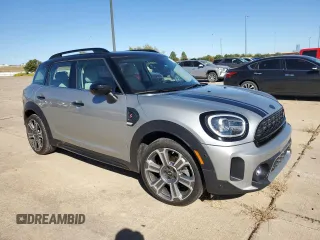 2023 MINI Countryman Cooper S with VIN WMZ53BR04P3P97731, listed as a Copart auction lot 75090604 with 28,896 mi miles and Salvage Title. Bid and sale history available at carsss.com. Image 4.