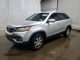2011 Kia Sorento LX with VIN 5XYKT4A1XBG059116, listed as a Copart auction lot 89191375 with 136,810 mi miles and Salvage Title. Bid and sale history available at carsss.com. Image 1.