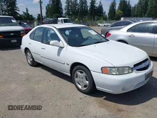 2001 Nissan Altima GXE z VIN 1N4DL01D51C218340, wystawiony jako IAAI lot #42496240 z przebiegiem 205 131 mil mil oraz . Historia ofert i sprzedaży dostępna na DreamBid. Obrazek 1.