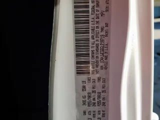 2016 Jeep Wrangler Unlimited Sahara z VIN 1C4HJWEG6GL218719, wystawiony jako Copart lot #56065235 z przebiegiem 96 061 mil mil oraz Szkoda całkowita • Salvage title. Historia ofert i sprzedaży dostępna na DreamBid. Obrazek 14.