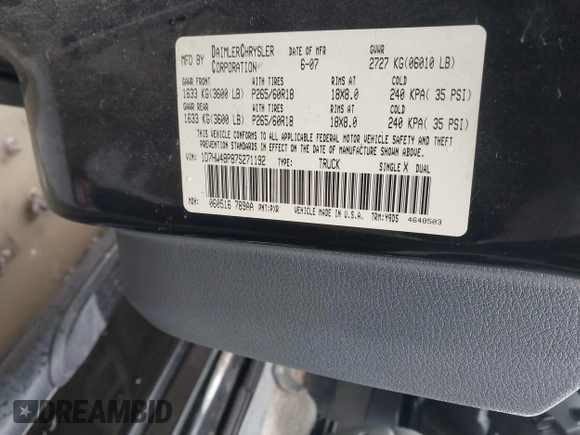2007 Dodge Dakota SLT z VIN 1D7HW48P87S271192, wystawiony jako IAAI lot #41421142 z przebiegiem 198 588 mil mil oraz . Historia ofert i sprzedaży dostępna na DreamBid. Obrazek 9.