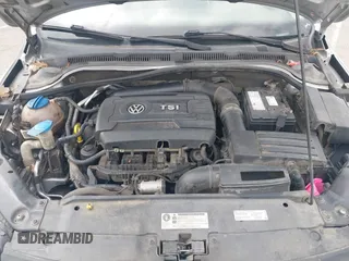 2014 Volkswagen Jetta SE z VIN 3VWD17AJ2EM226153, wystawiony jako IAAI lot #41907079 z przebiegiem 172 595 mil mil oraz . Historia ofert i sprzedaży dostępna na DreamBid. Obrazek 10.