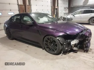 2024 BMW M3 Competition xDrive z VIN WBS43AY09RFR97988, wystawiony jako IAAI lot #41209844 z przebiegiem 13 470 mil mil oraz . Historia ofert i sprzedaży dostępna na DreamBid. Obrazek 1.