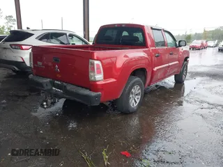 2008 Mitsubishi Raider LS z VIN 1Z7HC28K48S619894, wystawiony jako IAAI lot #42400123 z przebiegiem 246 929 mil mil oraz . Historia ofert i sprzedaży dostępna na DreamBid. Obrazek 4.