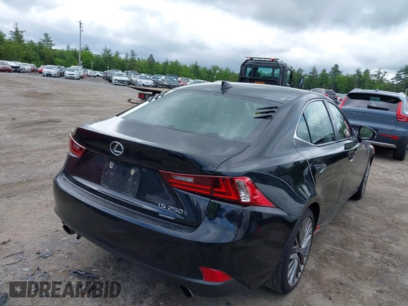 2014 Lexus IS 250 with VIN JTHBF1D26E5018164, listed as a IAAI auction lot 42373336 with 117,845 mi miles and . Bid and sale history available at DreamBid. Image 4.