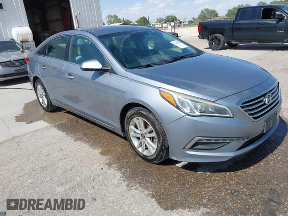 2015 Hyundai Sonata 2.4L SE with VIN 5NPE24AF4FH025196, listed as a IAAI auction lot 42158988 with 124,496 mi miles. Bid and sale history available at carsss.com. Image 1.