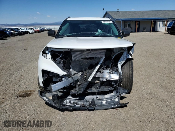 2024 Ford Explorer XLT with VIN 1FMSK8DH8RGA30655, listed as a Copart auction lot 53909485 with 0 mi miles and Salvage Title. Bid and sale history available at carsss.com. Image 5.