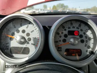 2002 MINI Hardtop with VIN WMWRC33452TC38393, listed as a Copart auction lot 51518205 with 94,609 mi miles and Clean Title. Bid and sale history available at DreamBid. Image 9.