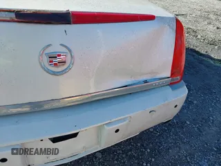 2007 Cadillac DTS Performance with VIN 1G6KD57947U221850, listed as a IAAI auction lot 41274564 with Not Provided miles and . Bid and sale history available at carsss.com. Image 6.