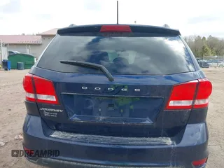 2019 Dodge Journey SE with VIN 3C4PDCBBXKT707700, listed as a IAAI auction lot 42038474 with 57,903 mi miles and . Bid and sale history available at DreamBid. Image 16.