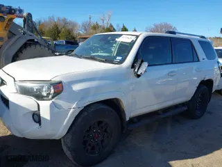 2020 Toyota 4Runner SR5 with VIN JTEBU5JR0L5762240, listed as a IAAI auction lot 41719421 with 59,381 mi miles. Bid and sale history available at carsss.com. Image 13.