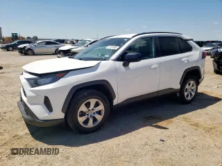 2021 Toyota RAV4 LE z VIN 2T3H1RFV7MW166864, wystawiony jako Copart lot #57767065 z przebiegiem 119 670 mil mil oraz Szkoda całkowita • Salvage title. Historia ofert i sprzedaży dostępna na DreamBid. Obrazek 1.