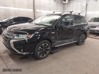 2018 Mitsubishi Outlander PHEV SEL with VIN JA4J24A51JZ051532, listed as a IAAI auction lot 41191560 with 30889 miles. Bid and sale history available at carsss.com. Image 18.