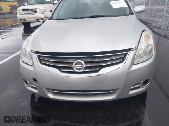 2011 Nissan Altima S with VIN 1N4AL2AP2BN473090, listed as a IAAI auction lot 41954089 with 194,707 mi miles and . Bid and sale history available at carsss.com. Image 6.