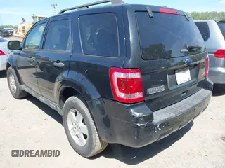 2012 Ford Escape XLT с VIN 1FMCU9DG7CKC69307, выставлен на аукционе IAAI как лот 42084500 с пробегом 263 432 миль миль и . История ставок и продаж доступна на DreamBid. Изображение 3.