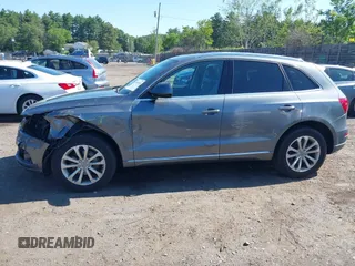 2016 Audi Q5 Premium Plus z VIN WA1L2AFP5GA140352, wystawiony jako IAAI lot #42605558 z przebiegiem 106 185 mil mil oraz . Historia ofert i sprzedaży dostępna na DreamBid. Obrazek 14.