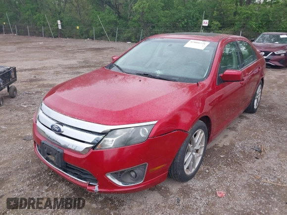 2010 Ford Fusion SEL with VIN 3FAHP0CG3AR421256, listed as a IAAI auction lot 42088731 with 147,082 mi miles. Bid and sale history available at carsss.com. Image 2.