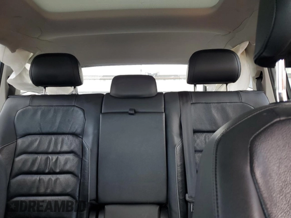 2018 Volkswagen Tiguan SEL Premium with VIN 3VV5B7AX8JM123582, listed as a Copart auction lot 51914115 with 114,549 mi miles and Salvage Title. Bid and sale history available at DreamBid. Image 10.