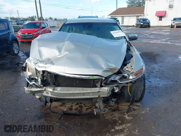 2010 Ford Taurus Limited with VIN 1FAHP2FW1AG101231, listed as a IAAI auction lot 41649972 with 75,147 mi miles. Bid and sale history available at carsss.com. Image 6.