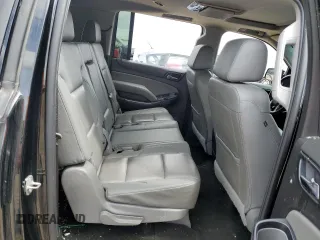2017 Chevrolet Suburban LT z VIN 1GNSKHKC0HR244741, wystawiony jako Copart lot #57587295 z przebiegiem 187 121 mil mil oraz Nie do naprawy • Non repairable. Historia ofert i sprzedaży dostępna na DreamBid. Obrazek 11.