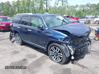 2015 Toyota 4Runner SR5 with VIN JTEZU5JRXF5085846, listed as a IAAI auction lot 42476992 with 247,253 mi miles and . Bid and sale history available at DreamBid. Image 1.