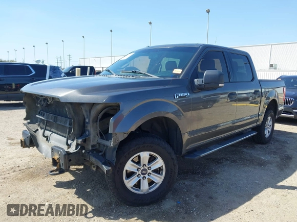 2015 Ford F-150 XLT with VIN 1FTEW1EF4FKE72884, listed as a IAAI auction lot 41833903 with 196,597 mi miles. Bid and sale history available at carsss.com. Image 2.