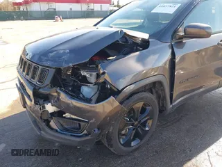 2020 Jeep Compass Latitude с VIN 3C4NJDBB5LT101115, выставлен на аукционе IAAI как лот 41857821 с пробегом 35 550 миль миль и . История ставок и продаж доступна на DreamBid. Изображение 6.