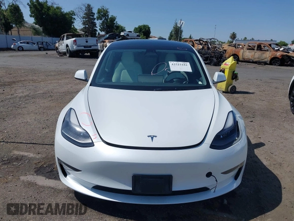 2023 Tesla Model 3 z VIN 5YJ3E1EA5PF517893, wystawiony jako IAAI lot #42515181 z przebiegiem 38 538 mil mil oraz . Historia ofert i sprzedaży dostępna na DreamBid. Obrazek 13.